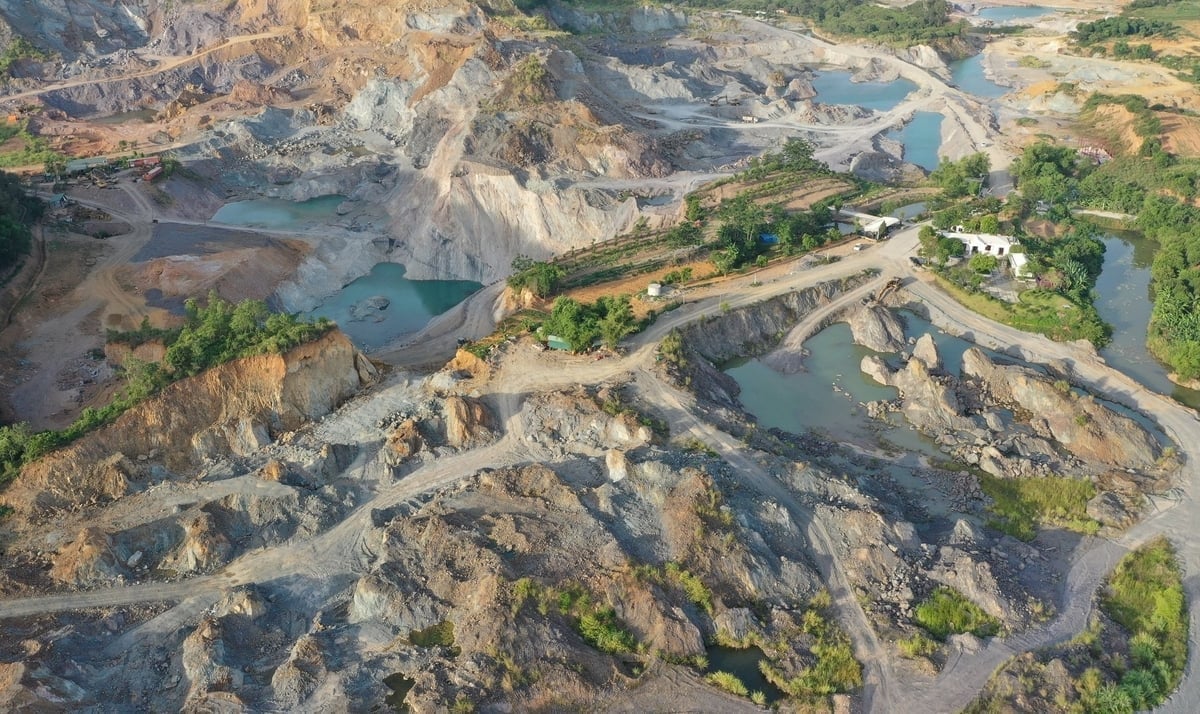 Từ sắc lệnh ‘giành quyền tìm mỏ’ đến Luật Địa chất và Khoáng sản
