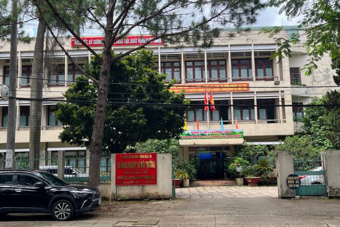 Tổ chức lại các trung tâm dịch vụ nông nghiệp