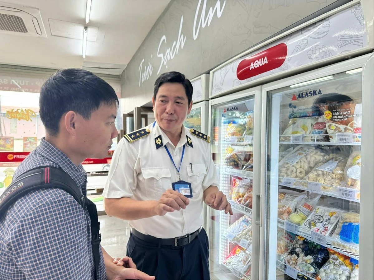 Tăng cường lực lượng thú y siết an toàn thực phẩm dịp cận Tết
