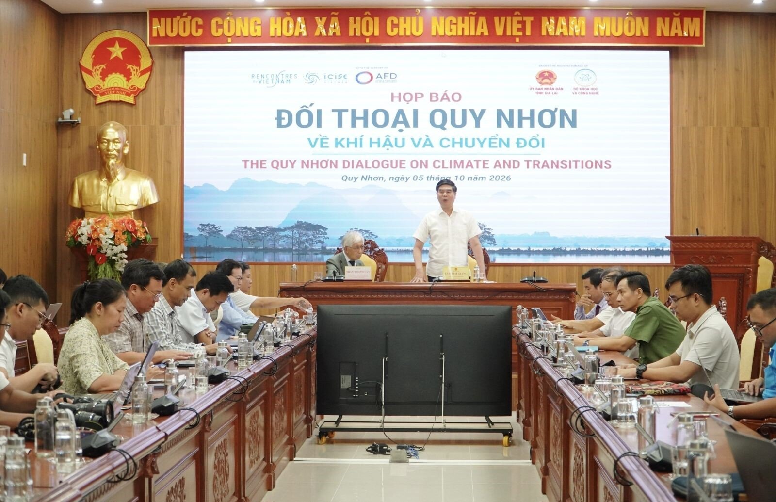 Đối thoại Quy Nhơn về Khí hậu và Chuyển đổi