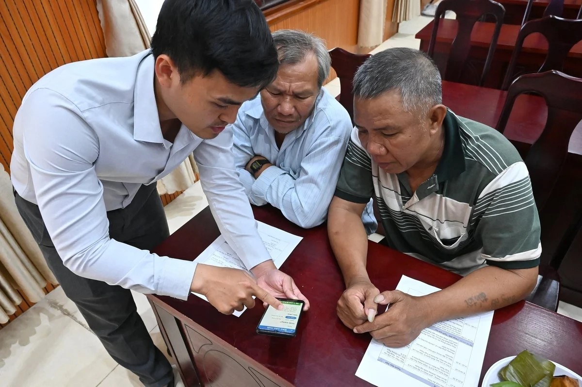 Giáo dục bảo tồn đại dương: Ngư dân gửi dữ liệu về bờ 