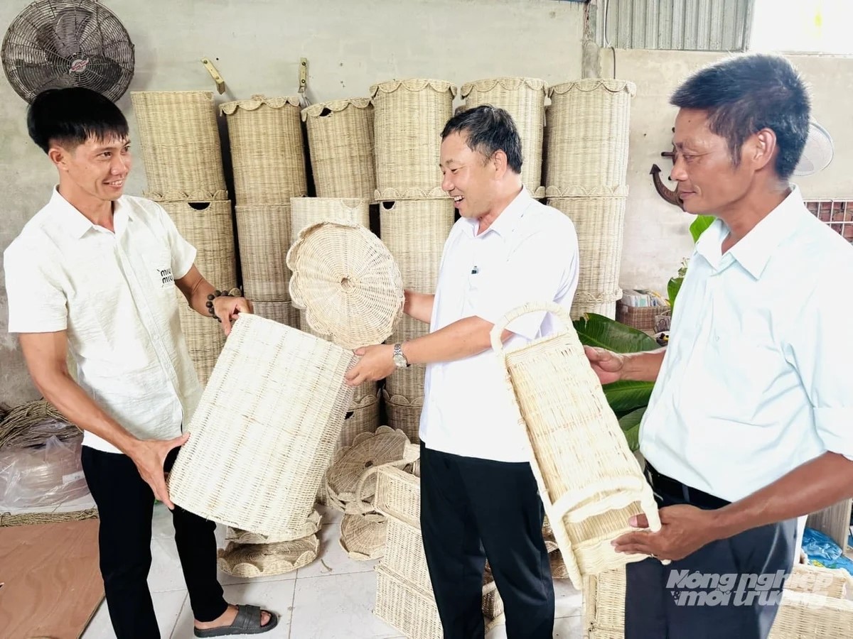 Khơi dậy sức sống mới cho làng nghề nông thôn

