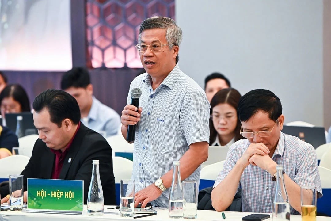 Xây dựng pháp luật theo tư duy quản trị phát triển
