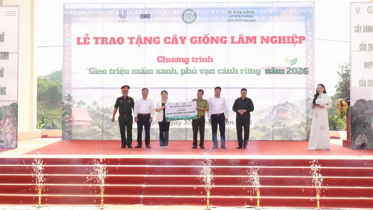 86.300 cây giống đến Thái Nguyên 'gieo triệu mầm xanh, phủ vạn cánh rừng' 