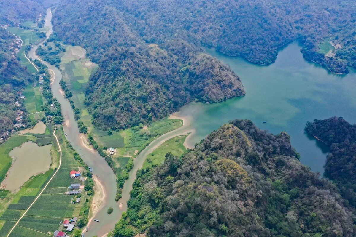 An dân khi mùa lũ về
