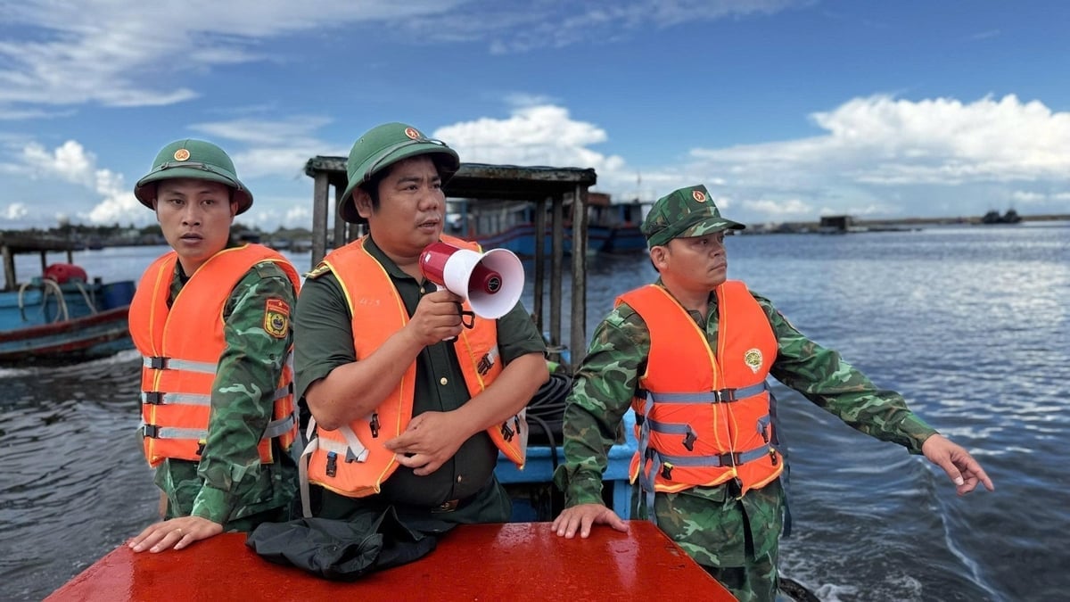 Hoãn các cuộc họp không cấp bách để tập trung ứng phó thiên tai