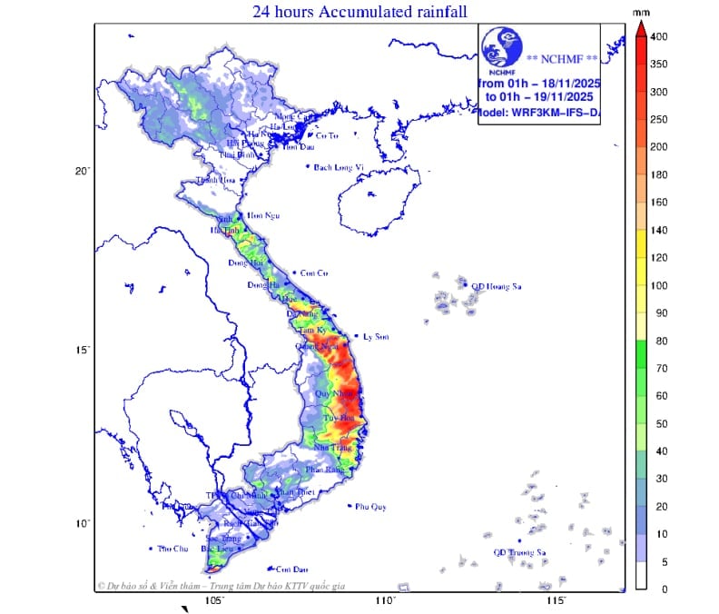 Các tỉnh Trung Bộ tiếp tục mưa lớn, lũ trên sông đang lên