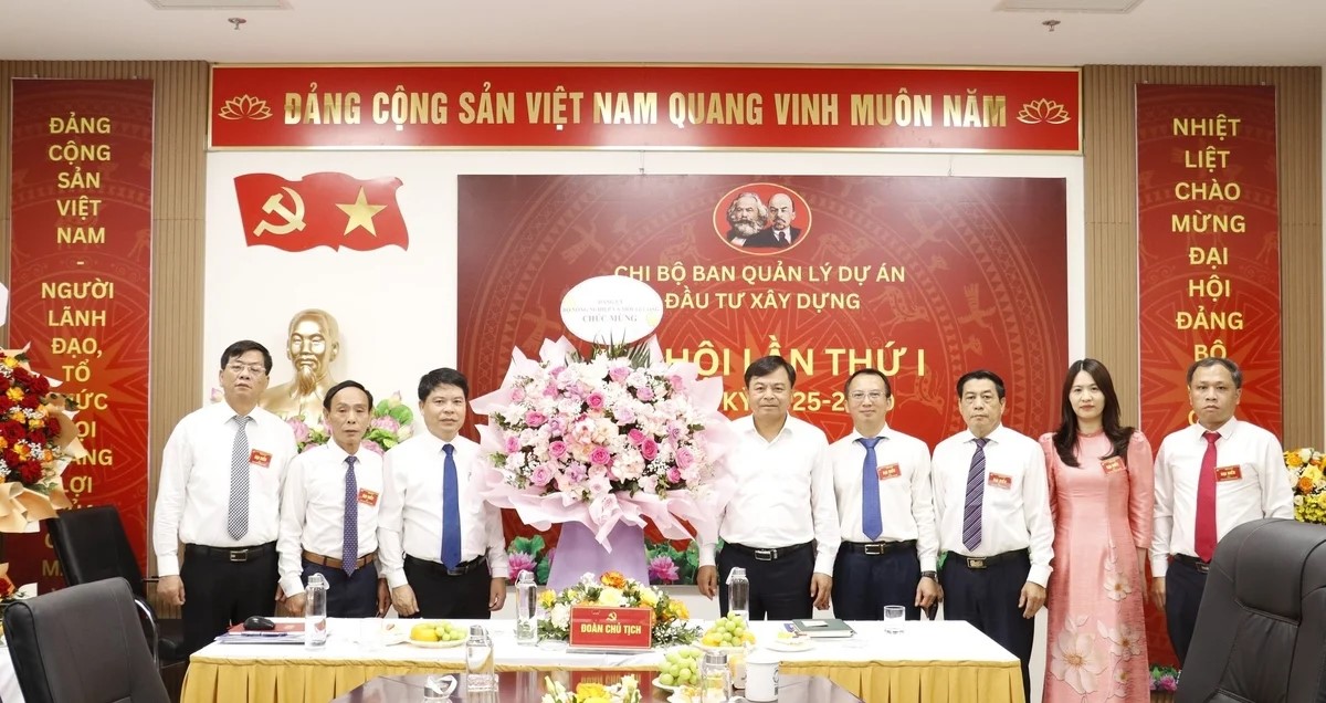 ‘Đổi mới tư duy, chủ động kiến tạo, khẳng định thương hiệu trong kỷ nguyên mới’