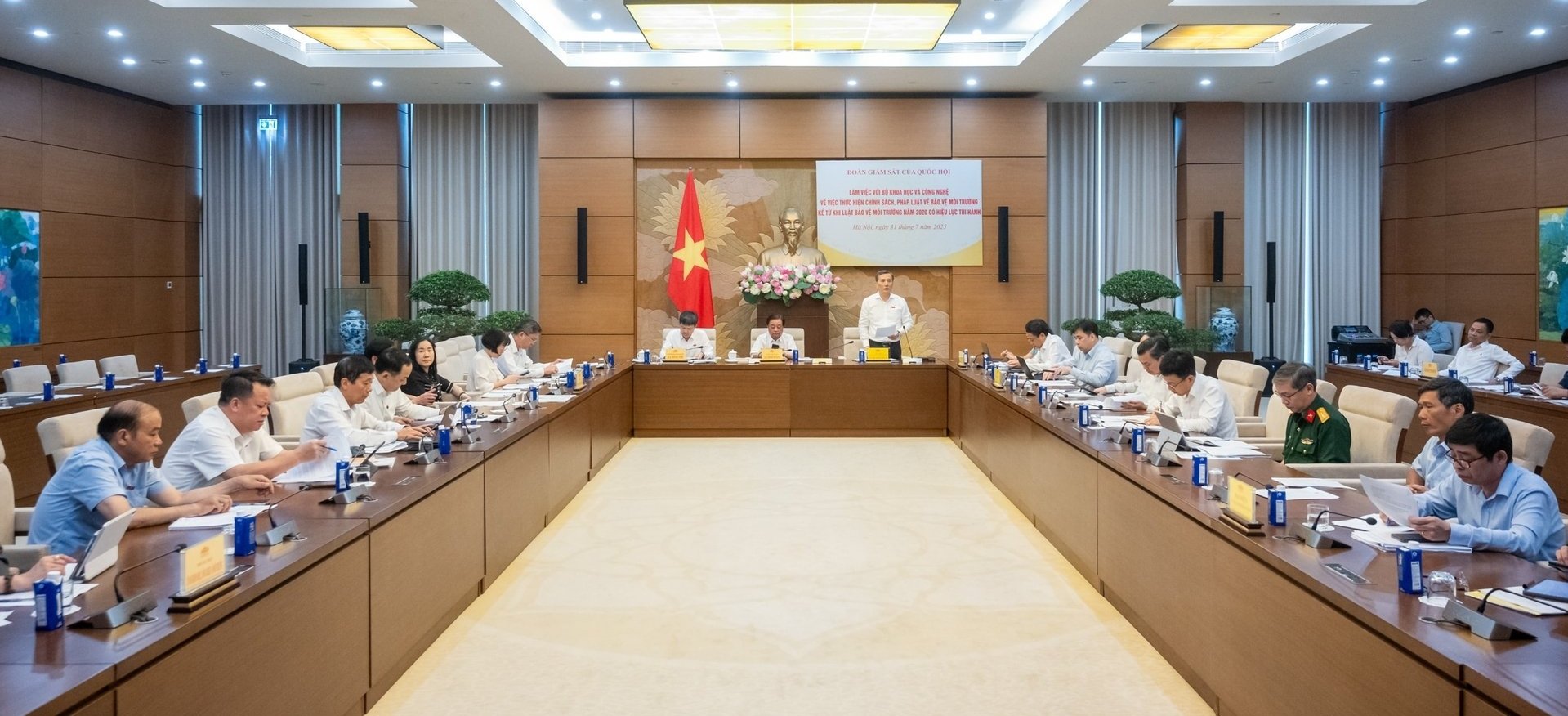 Khoa học công nghệ thúc đẩy thực thi chính sách bảo vệ môi trường