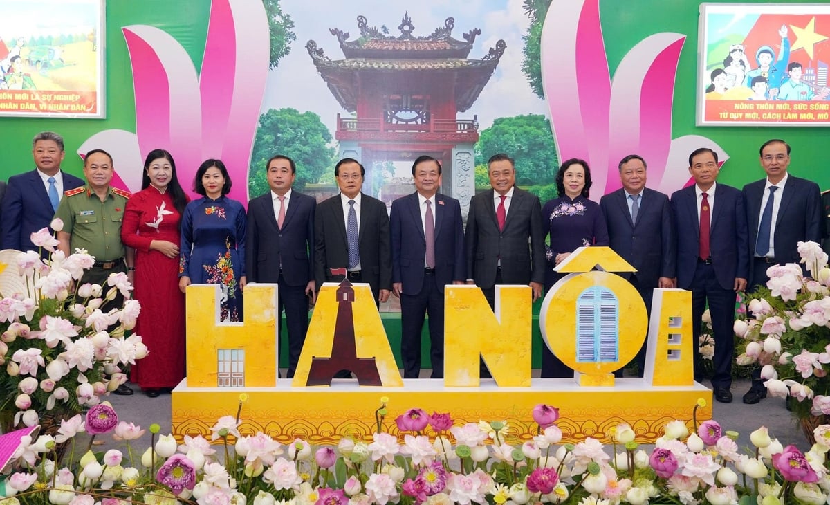 Hà Nội đón nhận quyết định hoàn thành nhiệm vụ xây dựng nông thôn mới