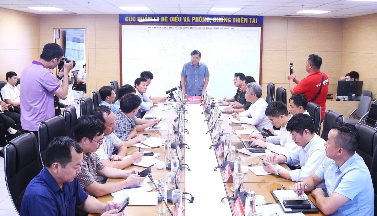 Bão Bualoi rất mạnh, đi nhanh gấp đôi các cơn bão khác