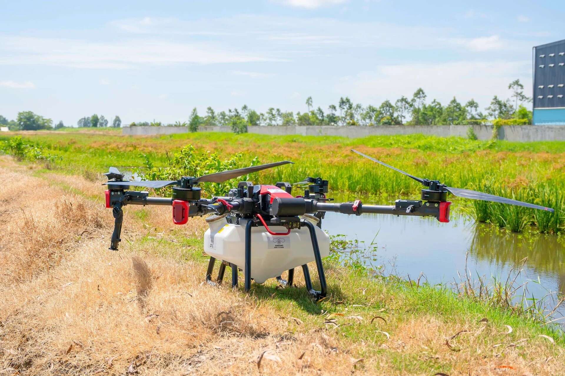 Lấy khoa học công nghệ làm động lực chính cho mô hình tăng trưởng mới