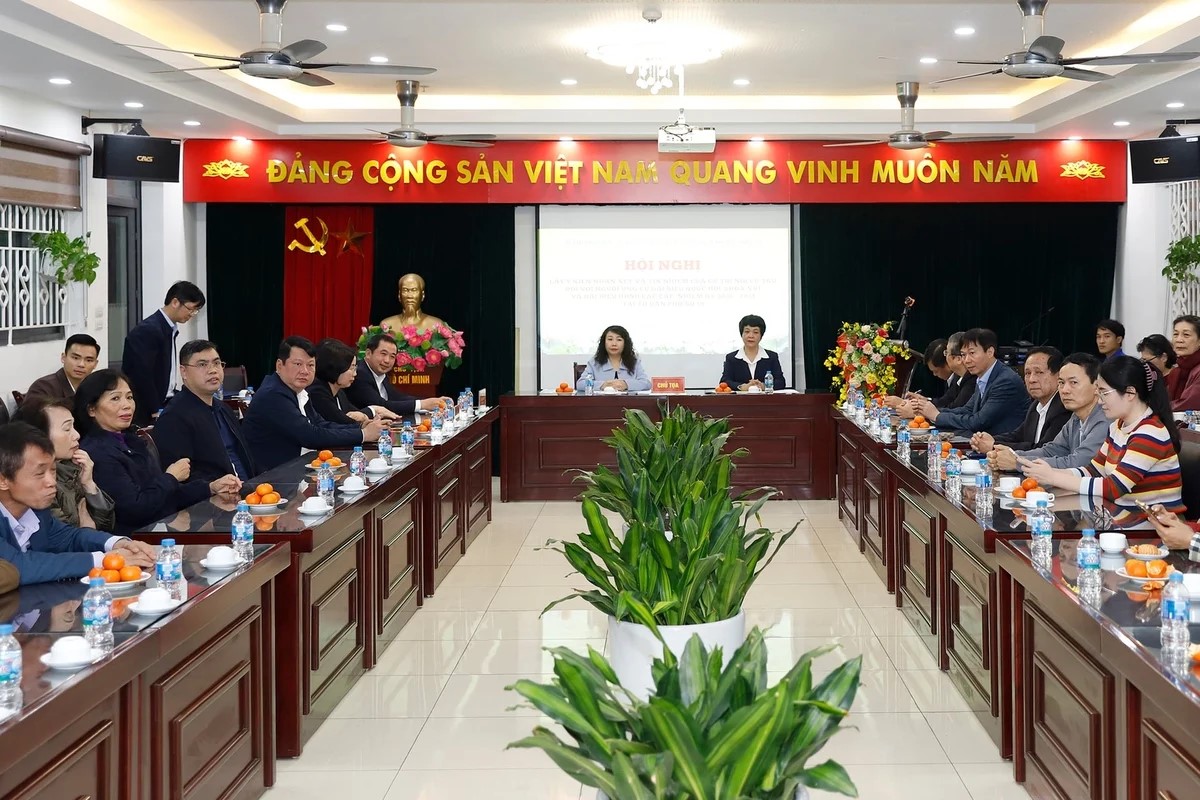 Bộ trưởng Trần Đức Thắng dự Hội nghị lấy ý kiến cử tri nơi cư trú