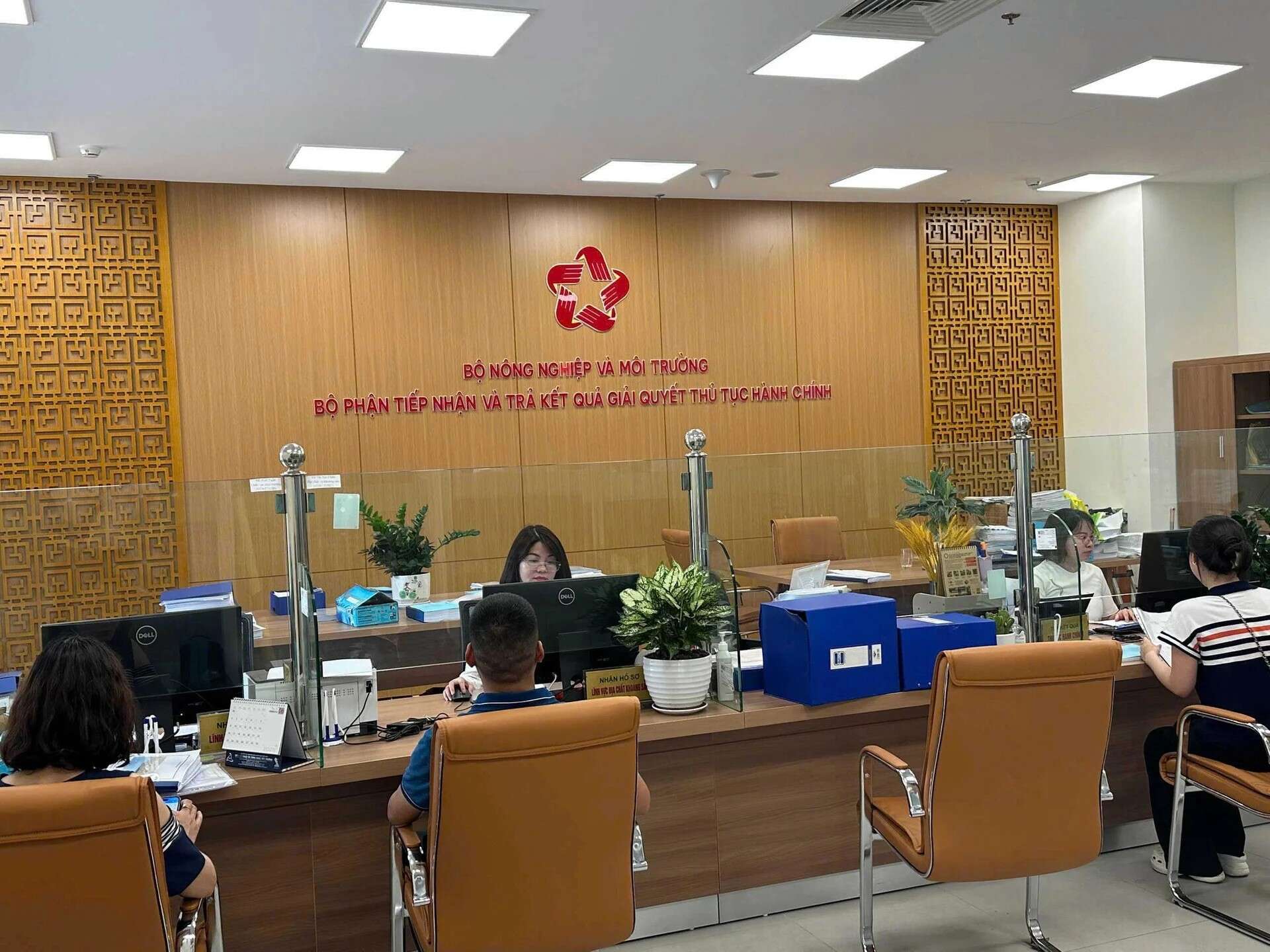 Phân cấp mạnh, số hóa toàn diện: Cải cách hành chính ngành Nông nghiệp và Môi trường đi vào thực chất