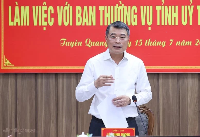 Thủ tướng: Tuyên Quang phải nỗ lực gấp 2-3 lần để bứt phá tăng trưởng