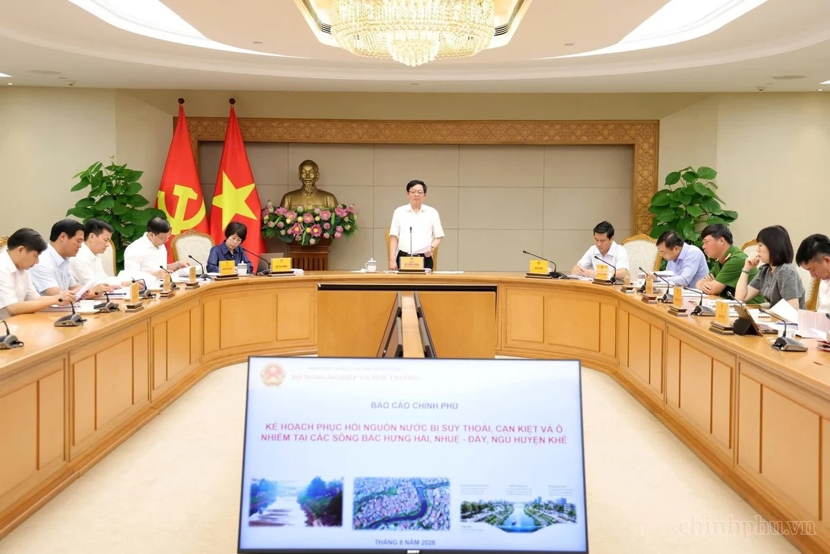 Phục hồi nguồn nước gắn với tạo lập không gian phát triển mới