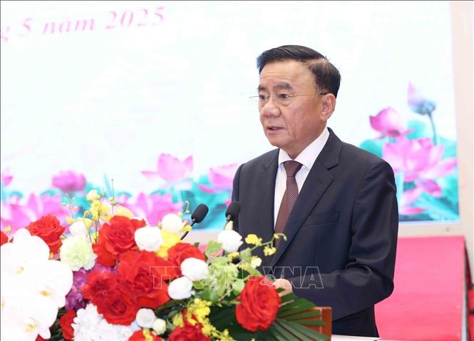 Kết luận của Bộ Chính trị, Ban Bí thư về thực hiện nhiệm vụ sắp xếp tổ chức bộ máy và đơn vị hành chính, bảo đảm tiến độ, yêu cầu